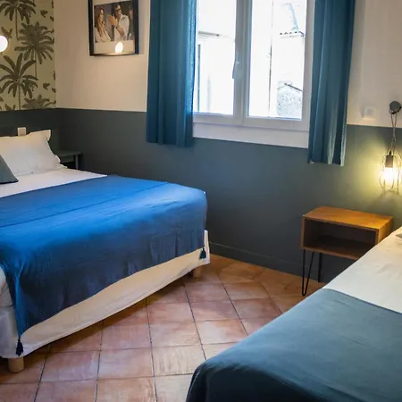 Les Lauriers Hotell 3*